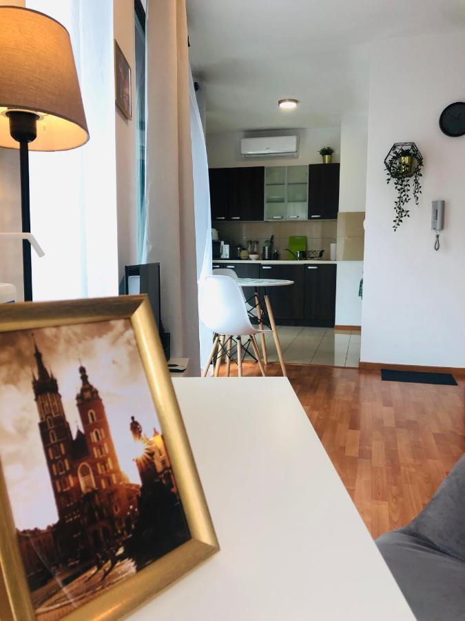Voyage City Apartments คราคูฟ ภายนอก รูปภาพ